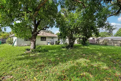 1143 NW 58th, Miami, FL 33127 - Photo 23