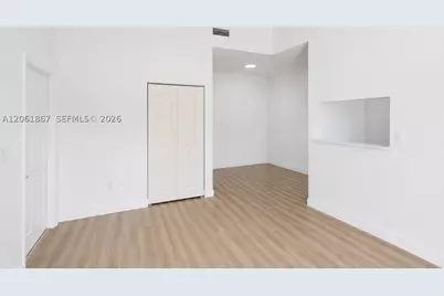 2121 NW 96th #14D, Pembroke Pines, FL 33024 - Photo 5