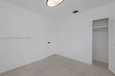 998 W 68th, Hialeah, FL 33014 - Photo 23