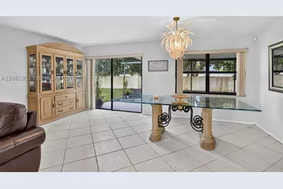1580 SW 87th, Pembroke Pines, FL 33025 - Photo 7