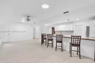 4595 NW 43rd, Lauderdale Lakes, FL 33319 - Photo 23