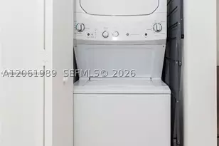 55 SW 9th, Miami, FL 33130 - Photo 15