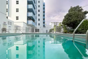 1670 Bay, Miami Beach, FL 33139 - Photo 15
