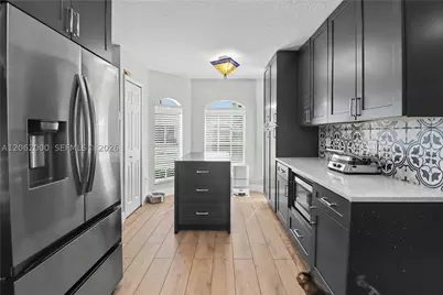 572 SE 18th, Homestead, FL 33033 - Photo 7