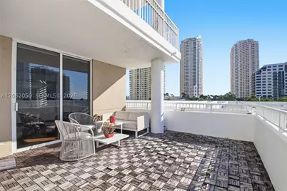 701 Brickell Key #610, Miami, FL 33131 - Photo 15