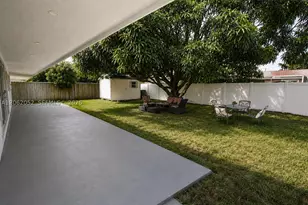 2430 Sabal Palm, Miramar, FL 33023 - Photo 3