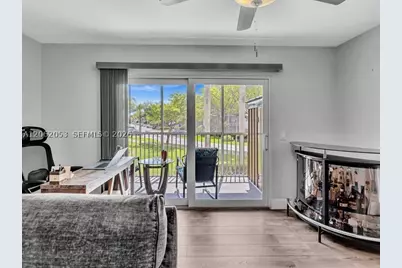 12500 SW 5th #208M, Pembroke Pines, FL 33027 - Photo 23