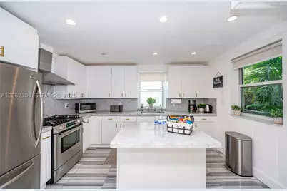 781 NE 75th, Miami, FL 33138 - Photo 17