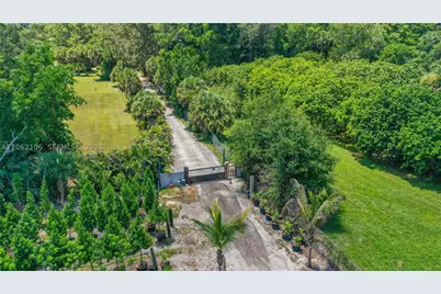 2587 E, Loxahatchee, FL 33470 - Photo 13