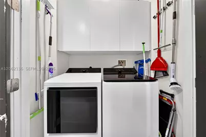 1100 Biscayne #5502, Miami, FL 33132 - Photo 37