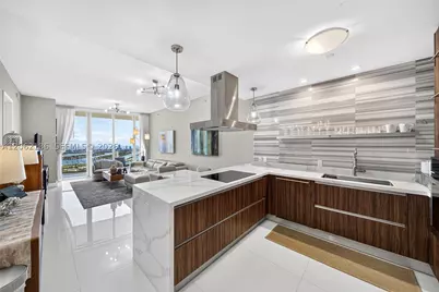 1100 Biscayne #5502, Miami, FL 33132 - Photo 11