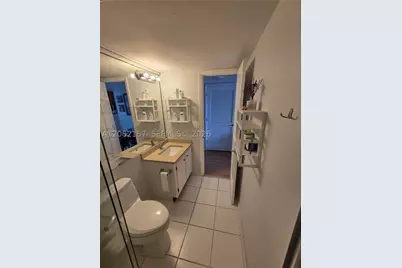 200 Leslie #1029, Hallandale Beach, FL 33009 - Photo 21