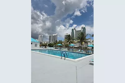 200 Leslie #1029, Hallandale Beach, FL 33009 - Photo 29