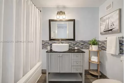 2750 NE 183rd #304, Aventura, FL 33160 - Photo 5