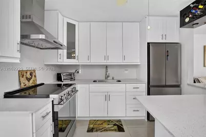 2731 Bruce, Hollywood, FL 33020 - Photo 11