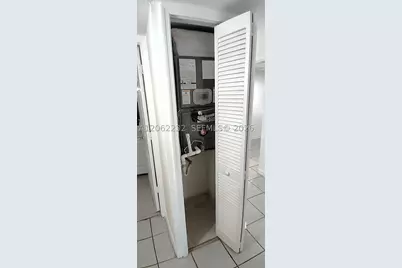 4550 NW 9th #706E, Miami, FL 33126 - Photo 5