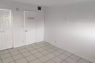 4550 NW 9th, Miami, FL 33126 - Photo 31