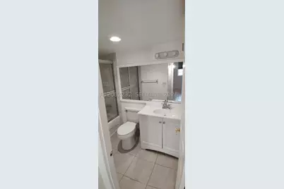 4550 NW 9th #706E, Miami, FL 33126 - Photo 15