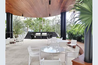 6365 Collins #905, Miami Beach, FL 33141 - Photo 45