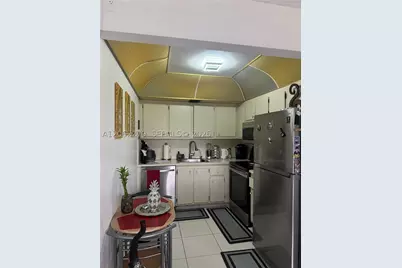 13255 SW 7th #406D, Pembroke Pines, FL 33027 - Photo 9
