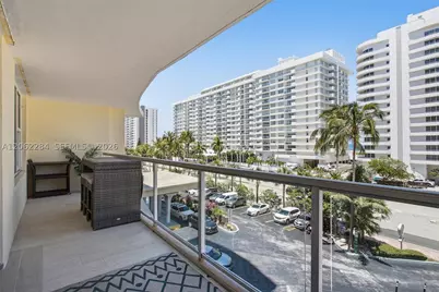 5600 Collins #5A, Miami Beach, FL 33140 - Photo 13