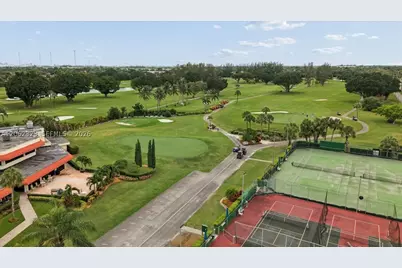 800 S Hollybrook #205, Pembroke Pines, FL 33025 - Photo 23