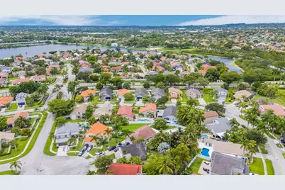 17513 NW 10th, Pembroke Pines, FL 33029 - Photo 47