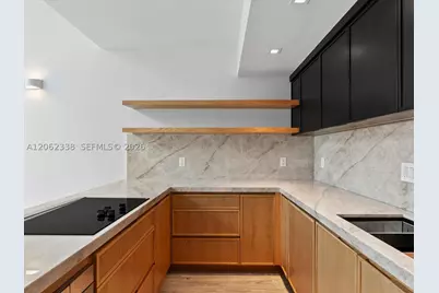 92 SW 3rd #704, Miami, FL 33130 - Photo 15