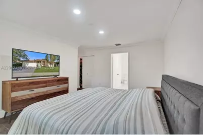 581 SW 169th, Weston, FL 33326 - Photo 15