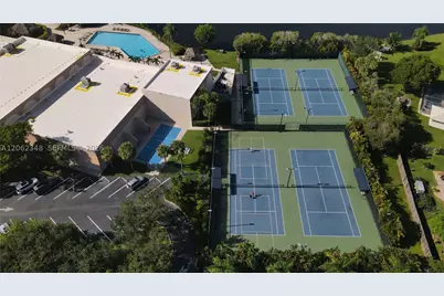 581 SW 169th, Weston, FL 33326 - Photo 35