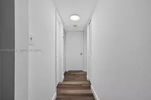 9429 Fontainebleau, Miami, FL 33172 - Photo 21