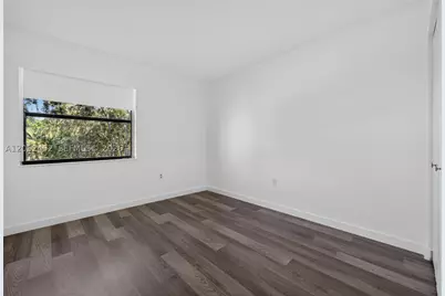 9429 Fontainebleau #201-33, Miami, FL 33172 - Photo 13