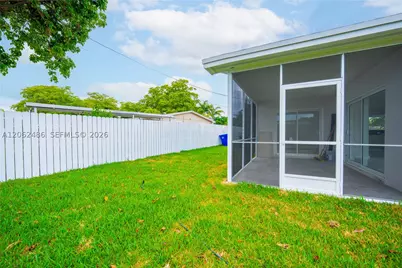6640 SW 7, Pembroke Pines, FL 33023 - Photo 5