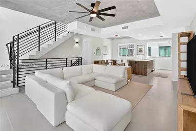 916 NE 4th, Fort Lauderdale, FL 33301 - Photo 3