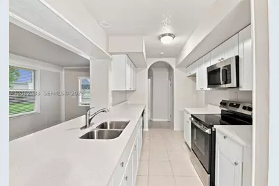 365 NW Curtis, Port Saint Lucie, FL 34983 - Photo 11