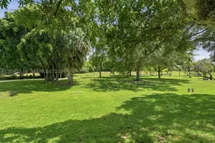 8886 SW 62nd, Miami, FL 33173 - Photo 37