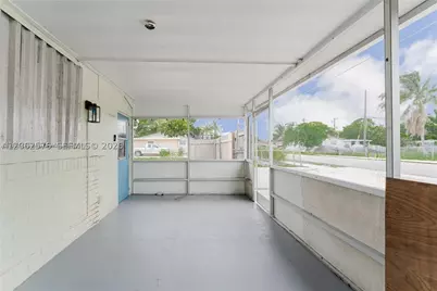 5737 Grant #3, Hollywood, FL 33021 - Photo 11