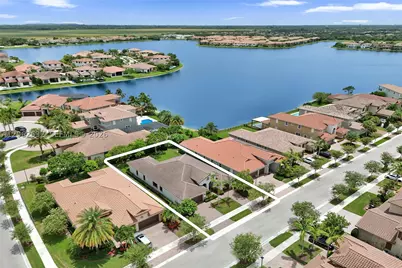 9000 Lakeview, Parkland, FL 33076 - Photo 49