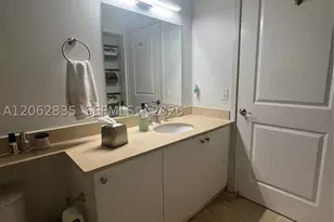 170 SE 14th, Miami, FL 33131 - Photo 17