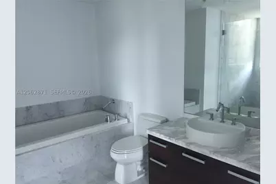 [Address not provided], Miami, FL 33132 - Photo 11