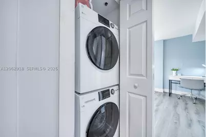 1650 Coral #510, Miami, FL 33145 - Photo 25