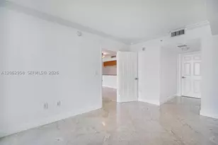 1800 N Bayshore, Miami, FL 33132 - Photo 15