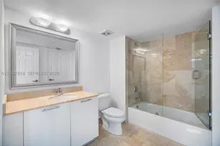1800 N Bayshore, Miami, FL 33132 - Photo 11