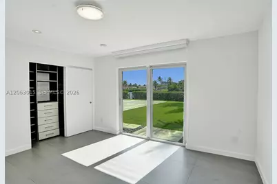 19231 NE 22nd, Miami, FL 33180 - Photo 17