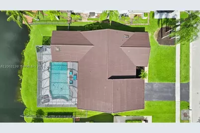 9272 NW 18th, Plantation, FL 33322 - Photo 5