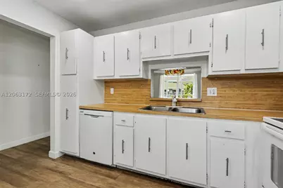 414 SE 10th #103, Dania Beach, FL 33004 - Photo 9