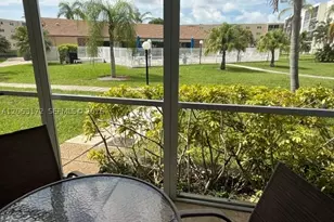 414 SE 10th, Dania Beach, FL 33004 - Photo 1