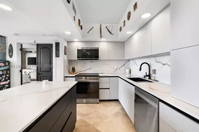 110 N Federal #1118, Fort Lauderdale, FL 33301 - Photo 13