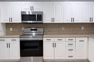 2020 Andromeda, Weston, FL 33327 - Photo 5