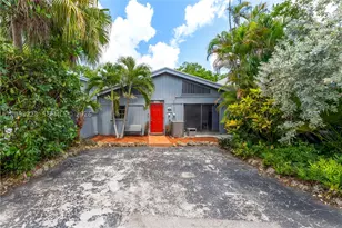 11209 SW 114th Ln, Miami, FL 33176 - Photo 3